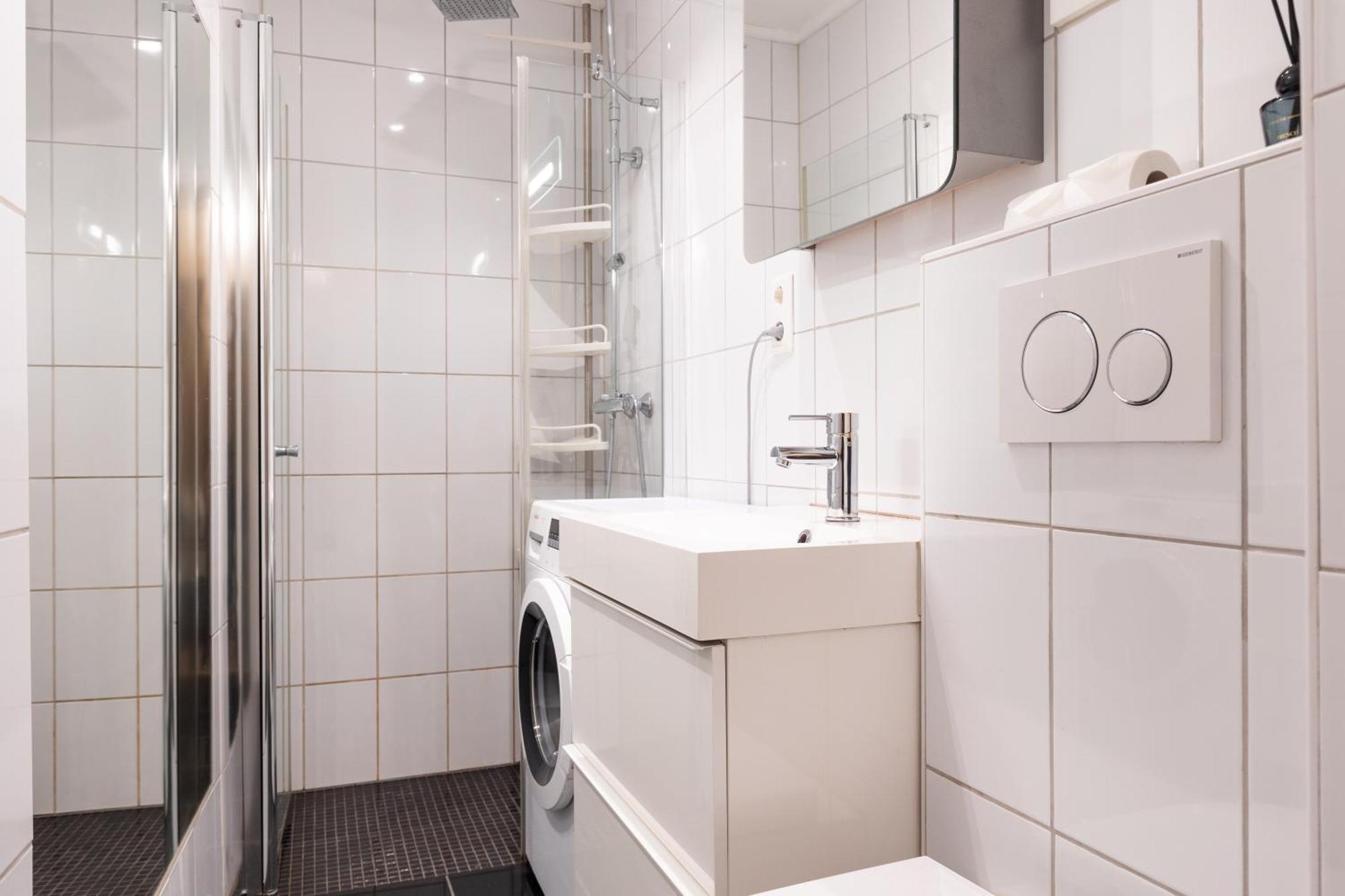 Royal Neighbourhood Elegant Flat In Central ออสโล ภายนอก รูปภาพ
